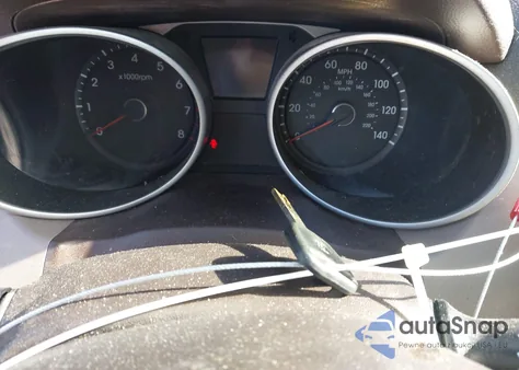 2013 Hyundai Tucson Gl z USA, uszkodzony, nr VIN KM8JT3AB4DU593983